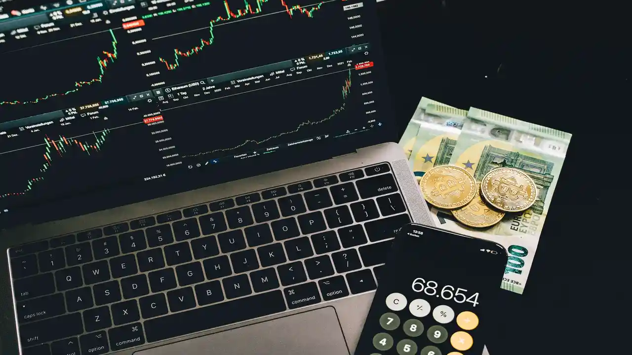 Important Reasons - Why Cryptocurrency Is The Future Of Finance-Why Cryptocurrency Is The Future Of Money